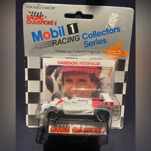 Racing Champion Mobil 1 Racing Collector Series 1:64 scale Die Cast